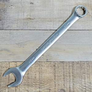 Купить Ключ гаечный комбинированный №22 CrV "LIT" (189100)