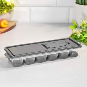 Форма для льда с крышкой и силиконовым дном